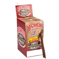 Red Backwoods Sweet Aromatic display box and five-cigar natural leaf wrapper pouch 3